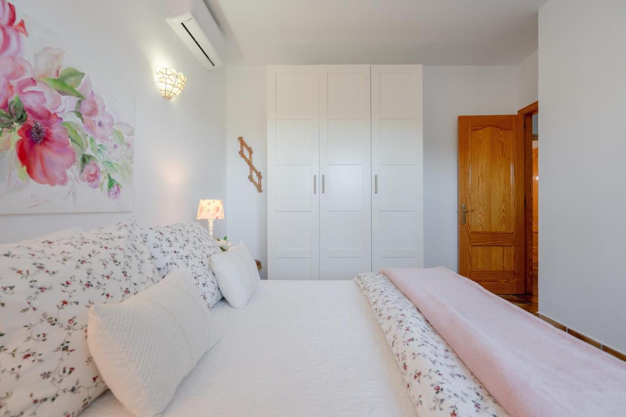 Cortijo La Rijana Villa Sayalonga Exteriör bild