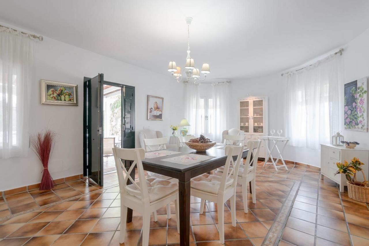 Cortijo La Rijana Villa Sayalonga Exteriör bild